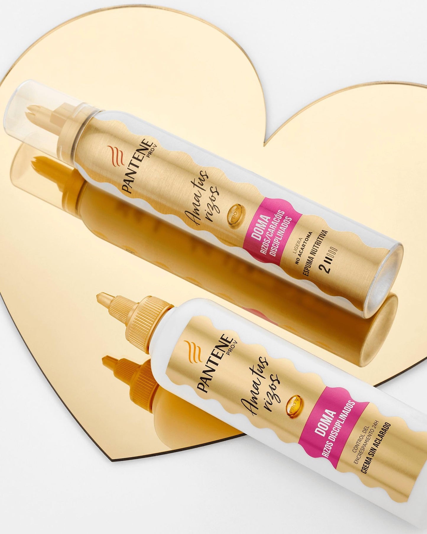 Pantene Pro-V Crema De Peinado Sin Aclarado Para Unos Rizos Disciplinados, 270ml, Controla El Encrespamiento Durante 24 Horas